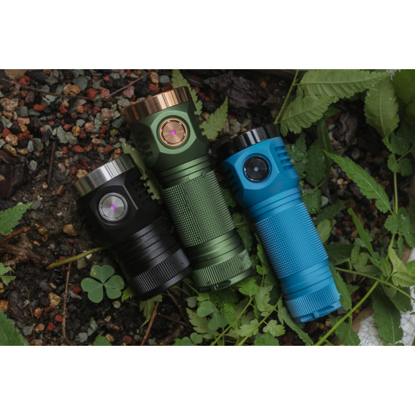 Emisar D4V2 21700